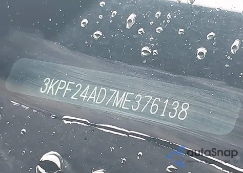 2021 Kia Forte Lxs z USA, uszkodzony, nr VIN 3KPF24AD7ME376138